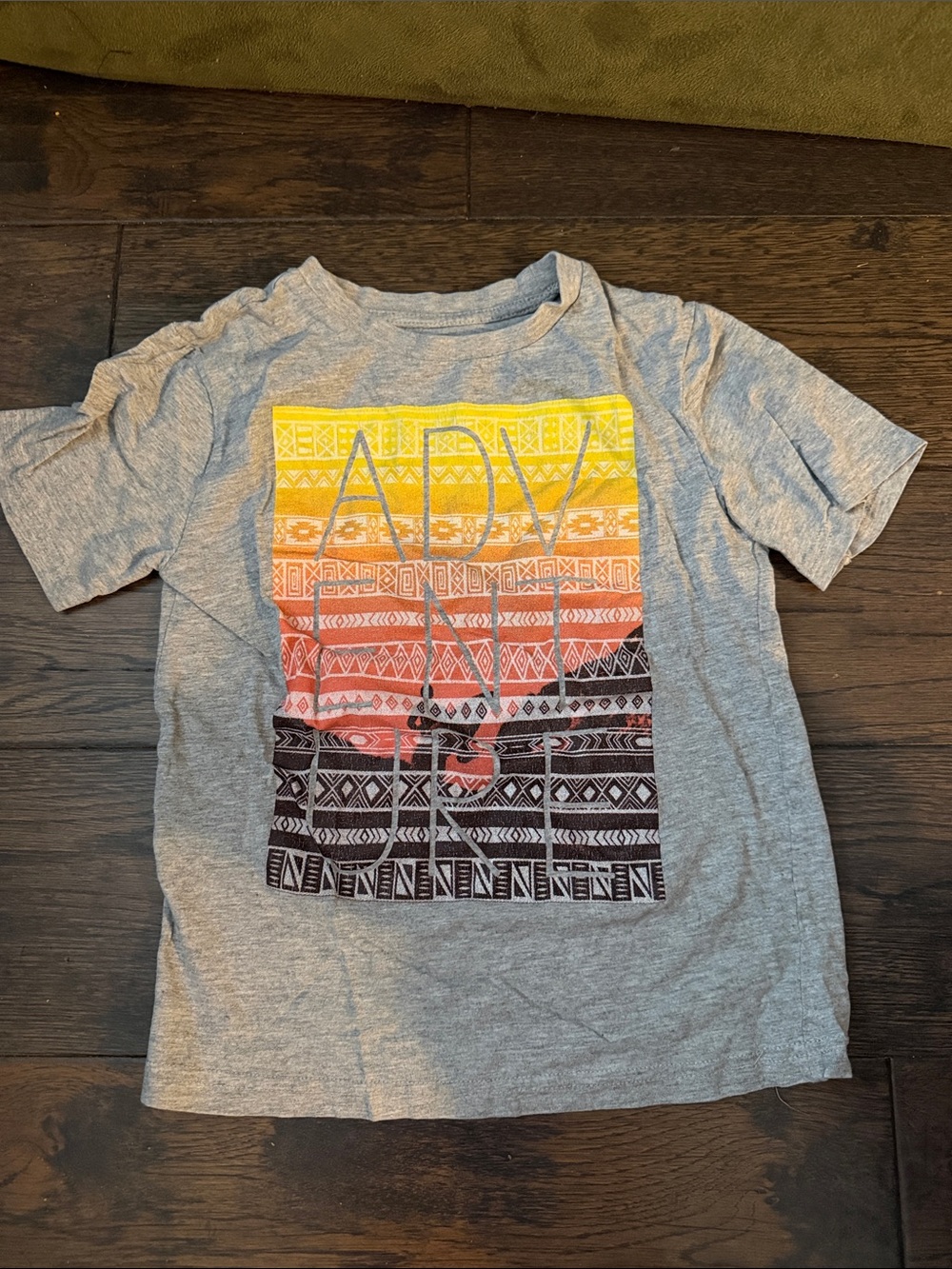 5/$25 Kids' Gray Graphic Tee with Yellow-Orange Ombre Print